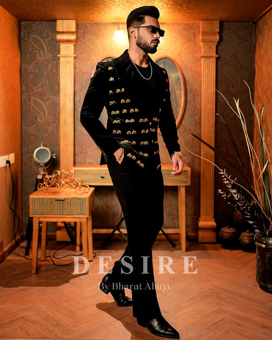 Regal Black Velvet Elephant Embroidery Blazer